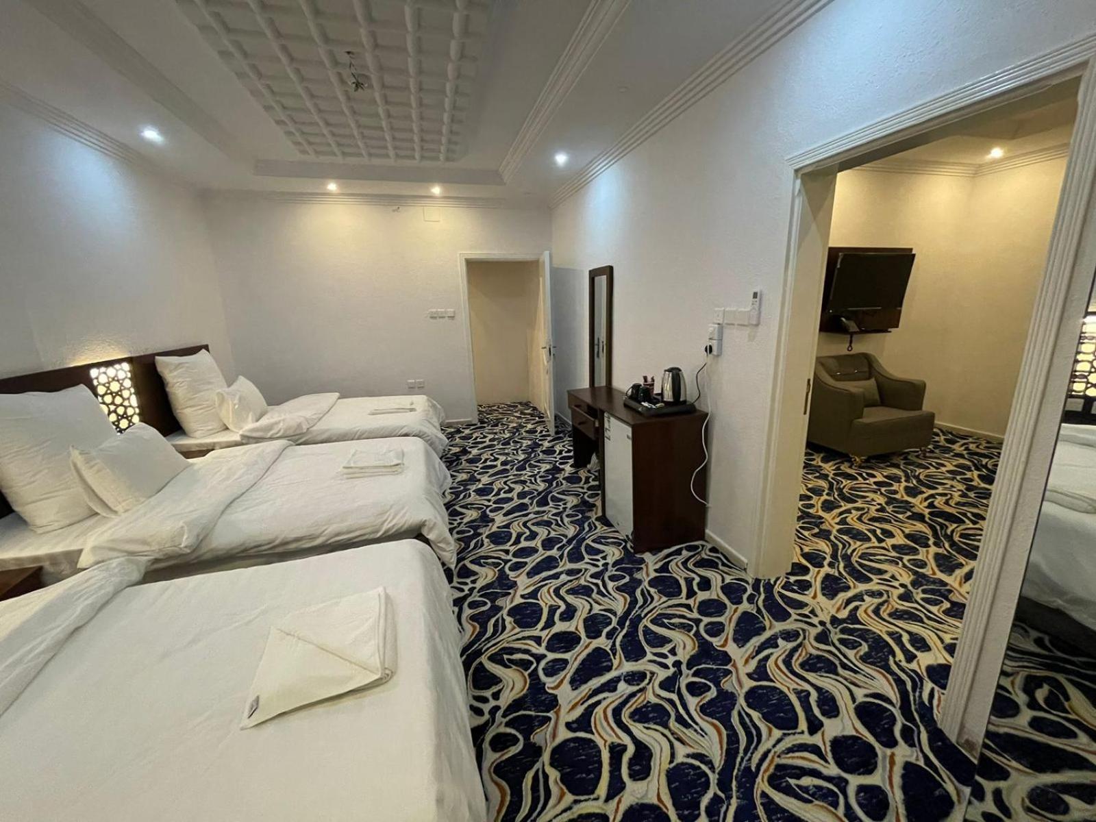 Bashaer Tayba Hotel *